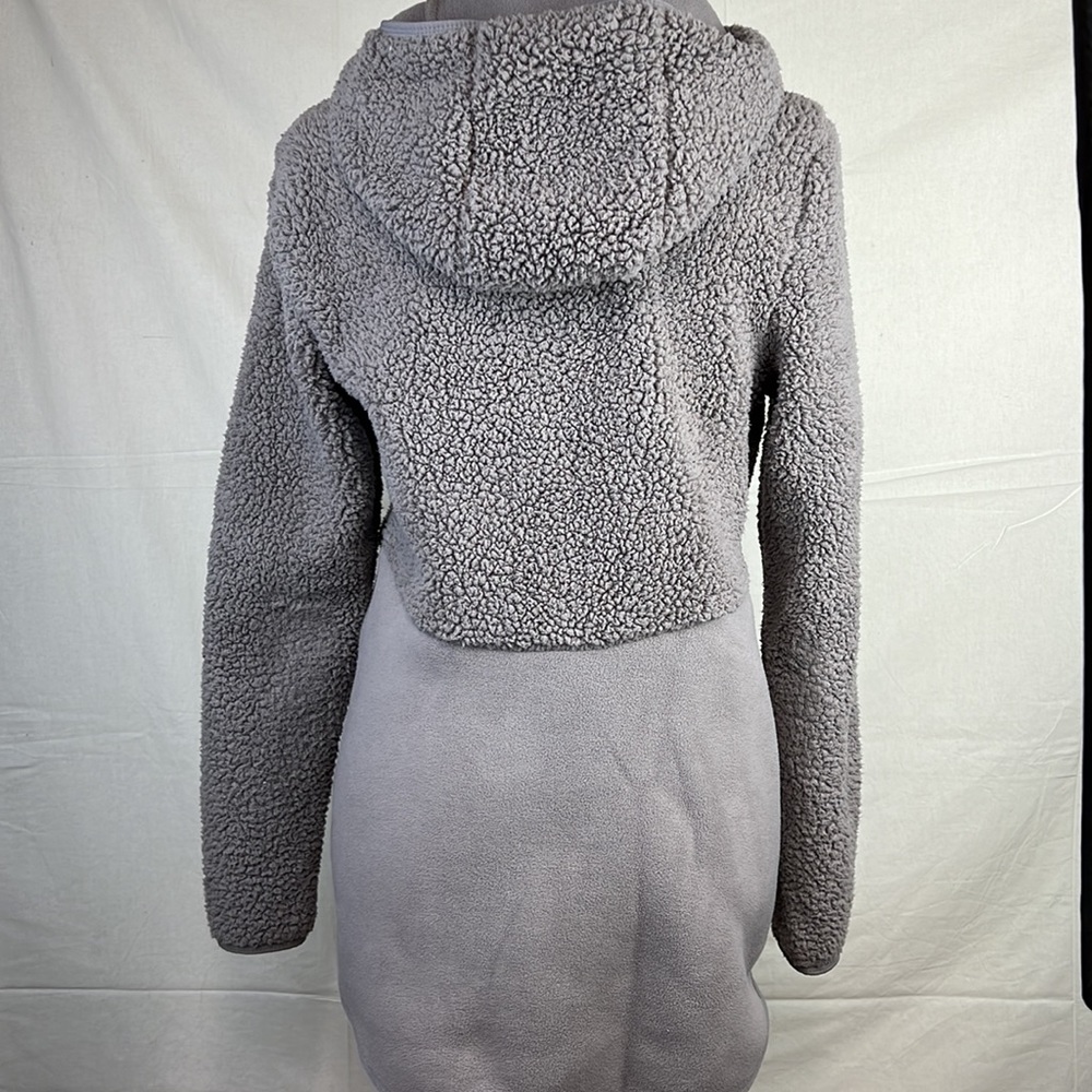 Fila Sport Gray Hooded Fleece Jacket. Zip up. Size S. - Picture 4 of 9